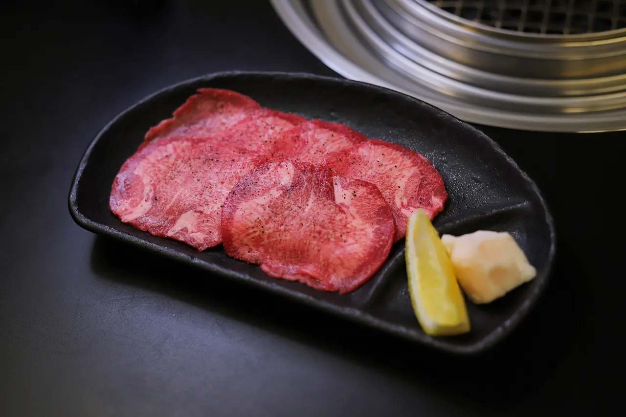 【秋の神戸観光に、ちょっと贅沢な焼肉を🥩🍁】